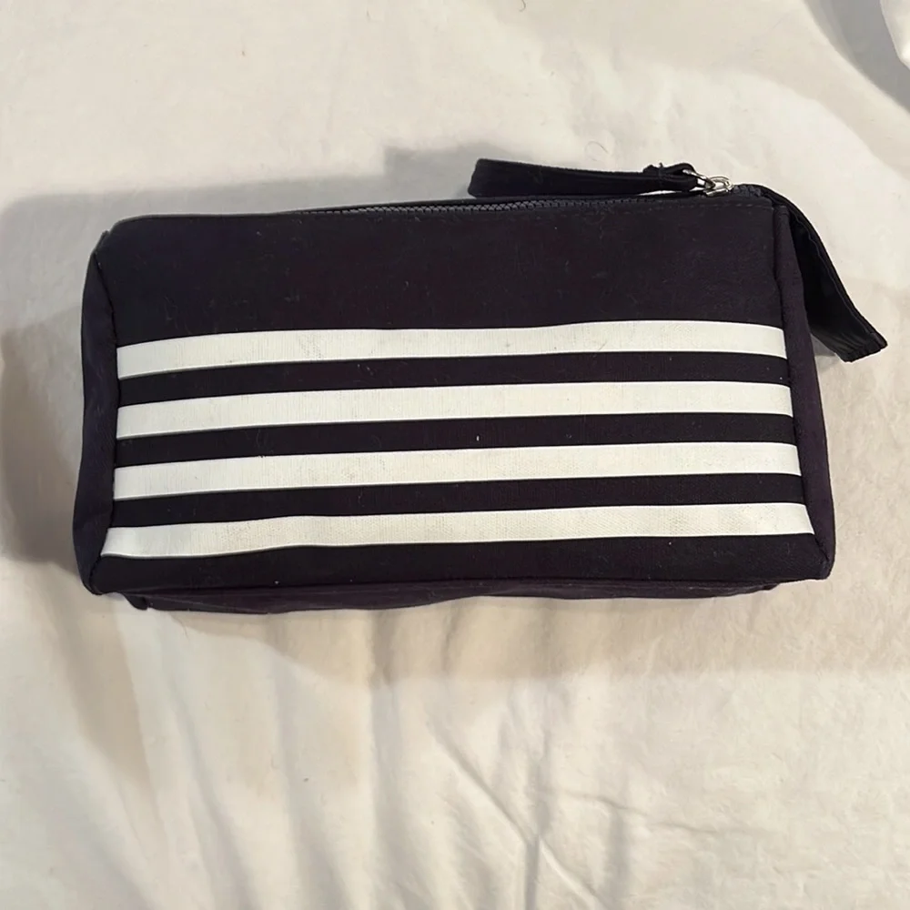 Jean Paul Gaultier toiletries travel bag navy w/white stripes - Picture 7 of 11